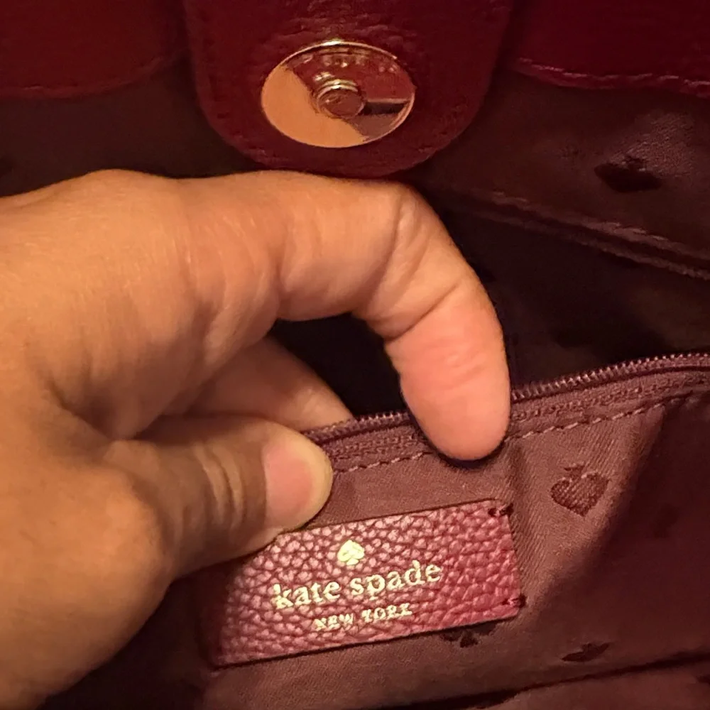 Kate Spade Cherry Red Shoulder Bag with Gold Chain - Picture 6 of 9